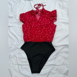 Ruffle sleeve bodysuit